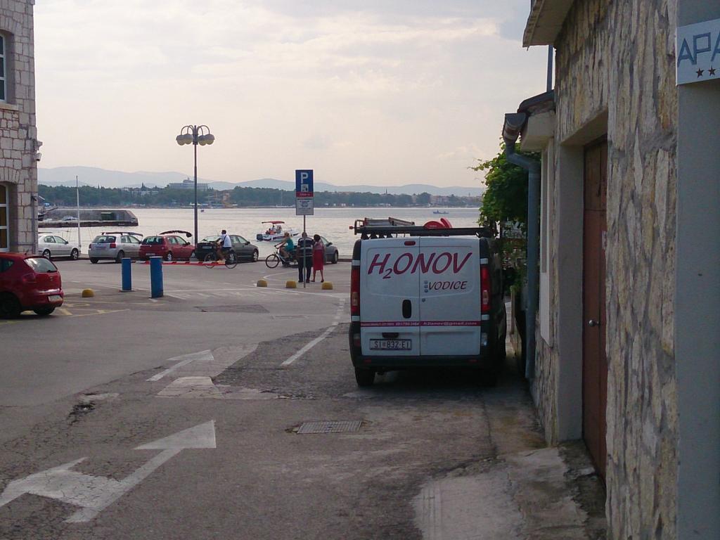 Holiday Home Tonci Vodice Rom bilde